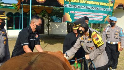 Polres Magelang Kota Salurkan Daging Kurban di Dua Lokasi