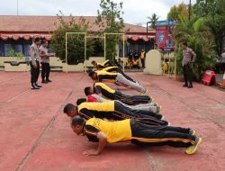 Personil Polres Sinjai Uji Ketahanan Fisik dan Stamina