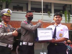Jajaran Polri Apresiasi Aksi Pelajar SMP Lancarkan Arus Lalin Saat Bus Terbakar