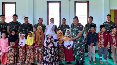 Peringati Sepuluh Muharam, Yonarmed 11 Kostrad Berikan Santuni Anak Yatim