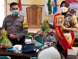 Bripka Sandi-Aipda Yuniar, Anggota Polri yang Berkontribusi untuk Pendidikan dan UMKM Indonesia