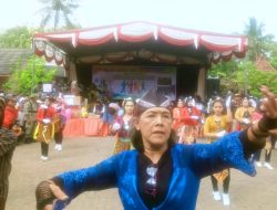 Tradisi Merti Desa Banjarnegoro Mertoyudan Berlangsung Meriah