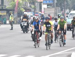 Luar Biasa, Danrem 072/Pamungkas Gowes ke Magelang Panen Jagung