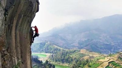 Inilah Watu Gribig Dieng, Lokasi Ajang Indonesia Climbing Festival Seri 2