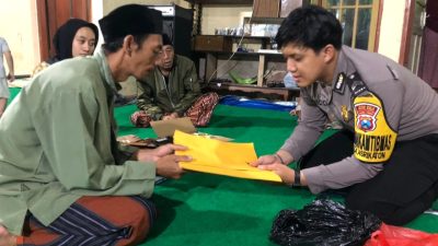 Keluarga Korban Insiden Kanjuruhan Terima Tali Asih dari Polri