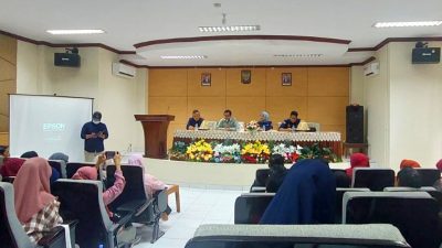 Seminar Kewirausahaan FDK UINAM Diikuti Puluhan Mahasiswa