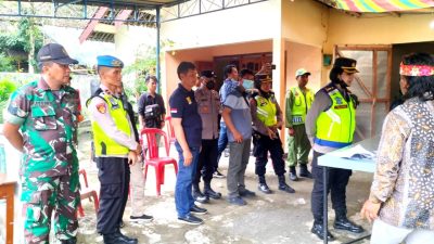 Pastikan Pilkades Aman, Kapolres Magelang Kota Pantau TPS di Desa Kedungsari dan Salamkanci