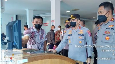 Pastikan Pelayanan Berjalan Baik, Kapolres Sidak ke Kantor Samsat Kota Tegal