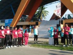 Dinkes Sinjai Gelar Jalan Santai dan Senam Massal Peringati HKN ke-58