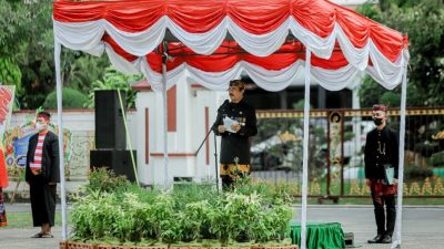 Busana Adat Madura Warnai Upacara Hari Jadi Ke-492 Kabupaten Pamekasan