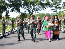 Danpussenarmed Kunker ke Markas Batalyon Armed 12/ Divif 2 Kostrad