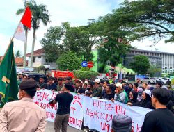 HUT Ke-194 Kabupaten Lebak, Diwarnai Aksi Unjuk Rasa Kumala