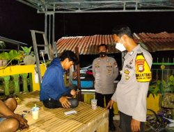 Polsek Sinjai Timur Gelar Patroli Biru, Antisipasi Gangguan Kamtibmas Malam Hari