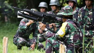 Asah Kemampuan Prajurit, Yonarmed 11 Kostrad Gelar Latihan Menembak Senjata GLM