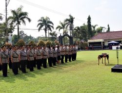 39 Pejabat Polri di Lingkungan Polresta Magelang Ikuti Upacara Sertijab dan Pengukuhkan