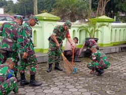 Siswa Diklat Dikmaba TNI AD dan Diktuba Polri Diajak Bersihkan Tempat Ibadah