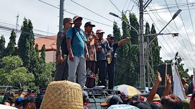 Bupati Rembang Janji Sampaikan Tuntutan Nelayan ke Pemerintah Pusat