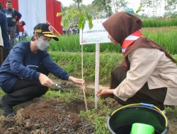 Pemkab Cilacap dan PT KPI Tanam 1.000 Pohon di Desa Citepus Jeruklegi