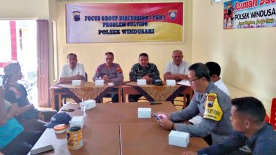 Tertibkan Parkir Pasar, Polsek Windusari Gelar FGD