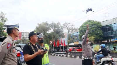 Polisi Kota Magelang Mulai Uji Coba Tilang Elektronik Pakai Drone