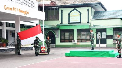Kasrem 072/Pamungkas Pimpin Upacara Tujuhbelasan Bulan Januari 2023