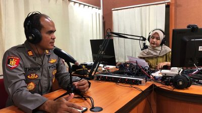 Kapolsek Muntilan Sosialisasikan Call Center Layanan 110 Melalui Radio