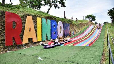 Pitris Ocean View Kebumen Miliki Rainbow Slide Terpanjang di Indonesia