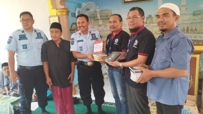 Peringati Hari Pers Nasional, IPJT Sumbangkan Ratusan Buku Iqro dan Al-Qur’an ke Lapas Brebes