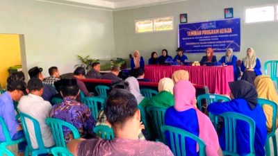 KKN Profesi UIAD Sinjai di Kelurahan Jawi-Jawi Sukses Laksanakan Seminar Program Kerja
