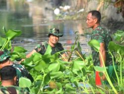 Ratusan Anggota Kodim 0716/Demak Terjun ke Sungai Layar, Mengapa?