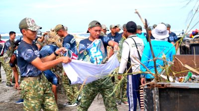 Bakti Bumi Pertiwi, Prajurit Guntur Geni Serbu Pantai Parangtritis