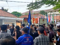 Rekrutmen PPS Dinilai Janggal, KRL Demo Kantor KPU Lebak
