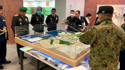 Gubernur Akademi Militer Kunjungi National Defense Academy Jepang