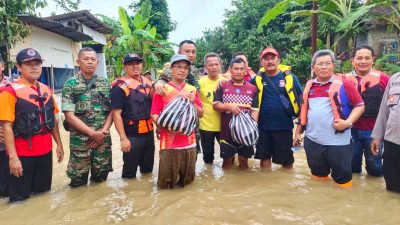 Dandim Sragen Cek Banjir di Masaran dan Plupuh