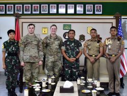 Dua Cadet United States Military Academy Amerika Serikat Kunjungi Akademi Militer