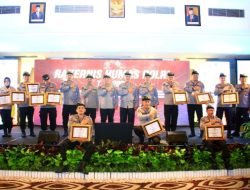 Bidhumas Polda Jateng Terima Penghargaan Pengelolaan Medol dan Medsos Terbaik