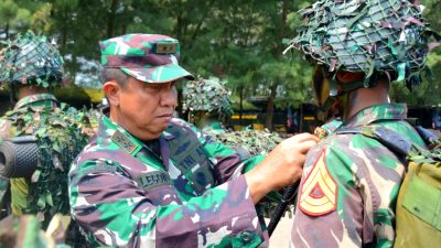 Penyematan Brevet Latihan Pramuka Yudha Taruna Akmil Tingkat II/Sertar