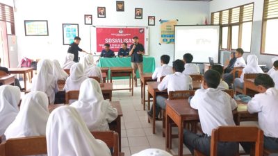 Jelang Pemilu, PPK Sinjai Tengah Ajak Pelajar Cegah Politik Uang dan Tangkal Berita Hoax