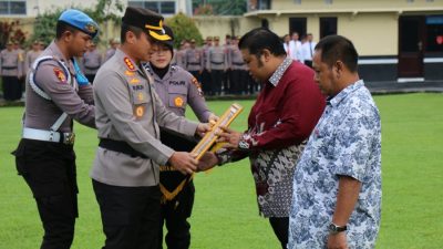 Bantu Polisi Tangkap Pelaku Kejahatan Jalanan, 3 Orang Warga Terima Penghargaan