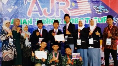 Tim Ponpes Minthol Raih Perstasi di Ajang Asian Junior Robotic Malaysia