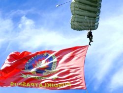 Wing Day Para Dasar Taruna Akmil Tingkat IV