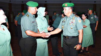 40 Perwira Akademi Militer Terima Kenaikan Pangkat