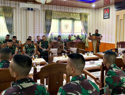 Komandan Batalyon Armed 11 Kostrad Terima OJT Taruna Akmil