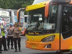 Kapolres Magelang Kota Lepas Peserta Program Balik Gratis Bersama Polri