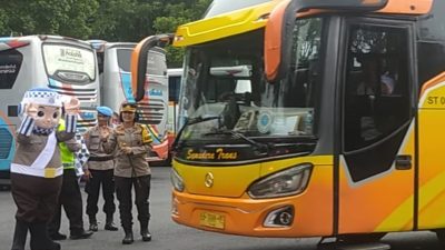 Kapolres Magelang Kota Lepas Peserta Program Balik Gratis Bersama Polri