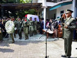 Gubernur Akademi Militer Pimpin Upacara Pemberangkatan Pemakaman Mayjen TNI (Purn) H. Mulchis Anwar
