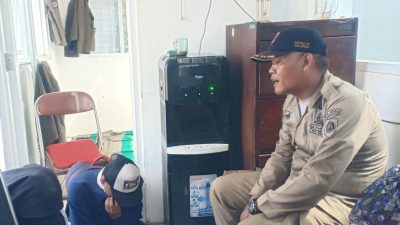 Mesum di Gedung Meyeg, Sepasang Remaja Pelajar Terjaring Satpol PP Brebes