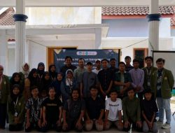 Kelompok 08 Mengadakan Sosialisasi dan Pelatihan Foto Produk kepada Karang Taruna Desa Mojotengah