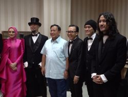 Prabowo Malam Mingguan di Surabaya Nonton Konser Orkestra Dewa 19 bareng Al Ghazali
