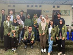 Tim KKN-T (Kuliah Kerja Nyata Tematik) kelompok 03 Universitas Pembangunan Nasional “Veteran”